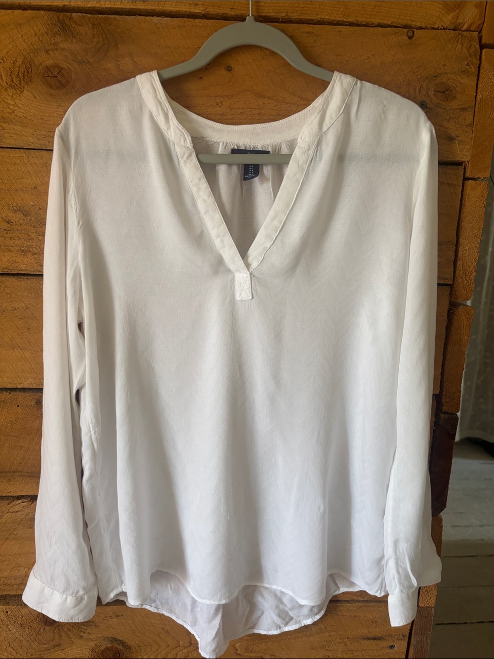 GAP White V-Neck Lightweight Long Sleeve Blouse